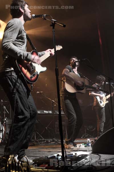 THE CORONAS - 2011-01-31 - PARIS - La Cigale - 